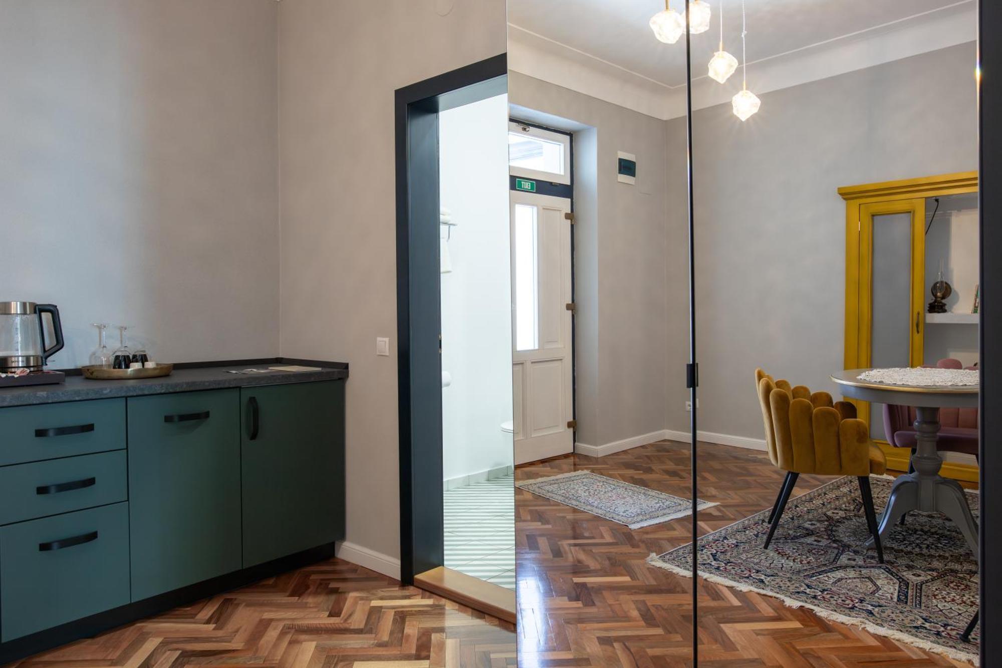 Magister Seven Bed & Breakfast Sibiu Ngoại thất bức ảnh