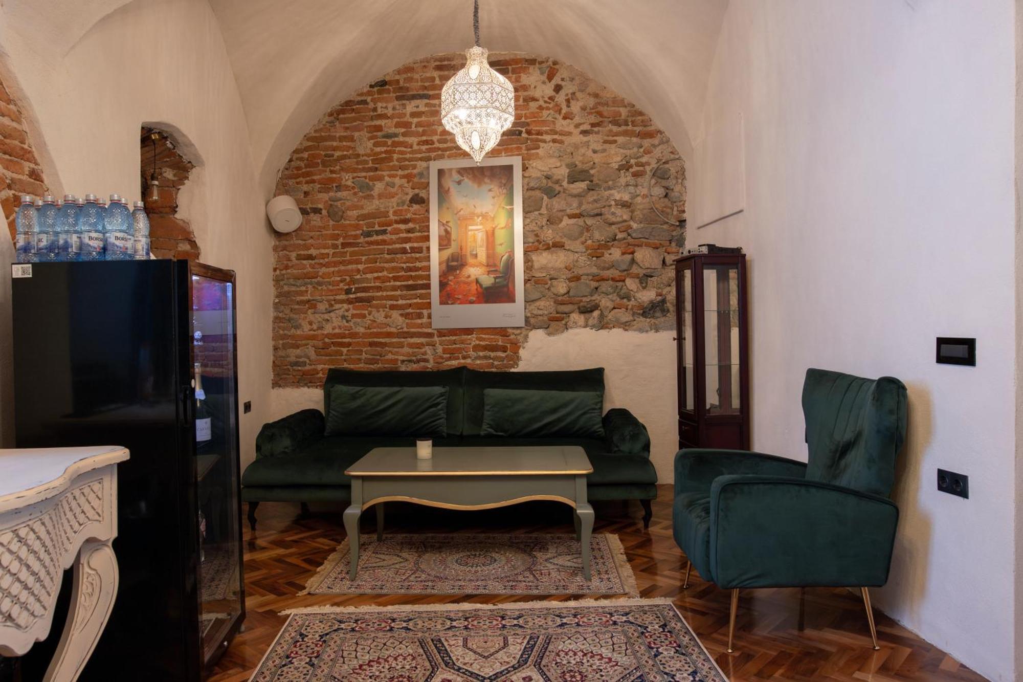 Magister Seven Bed & Breakfast Sibiu Ngoại thất bức ảnh