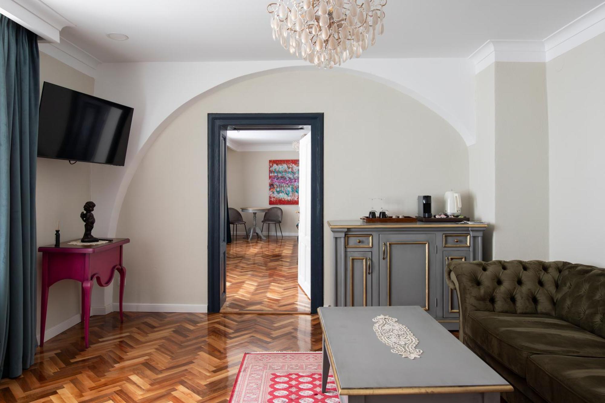 Magister Seven Bed & Breakfast Sibiu Ngoại thất bức ảnh