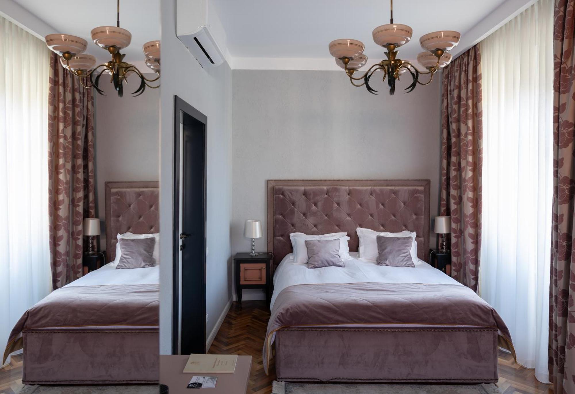 Magister Seven Bed & Breakfast Sibiu Ngoại thất bức ảnh